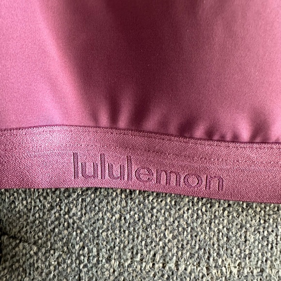 🚫Sold🚫Lululemon Up For It Bra 34B - Picture 7 of 11